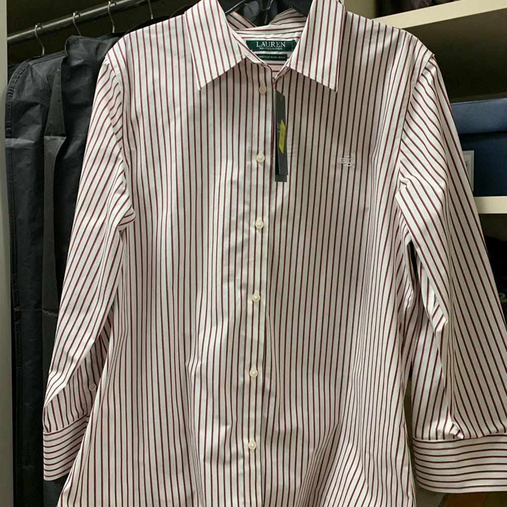 Ralph Lauren no iron blouse size M